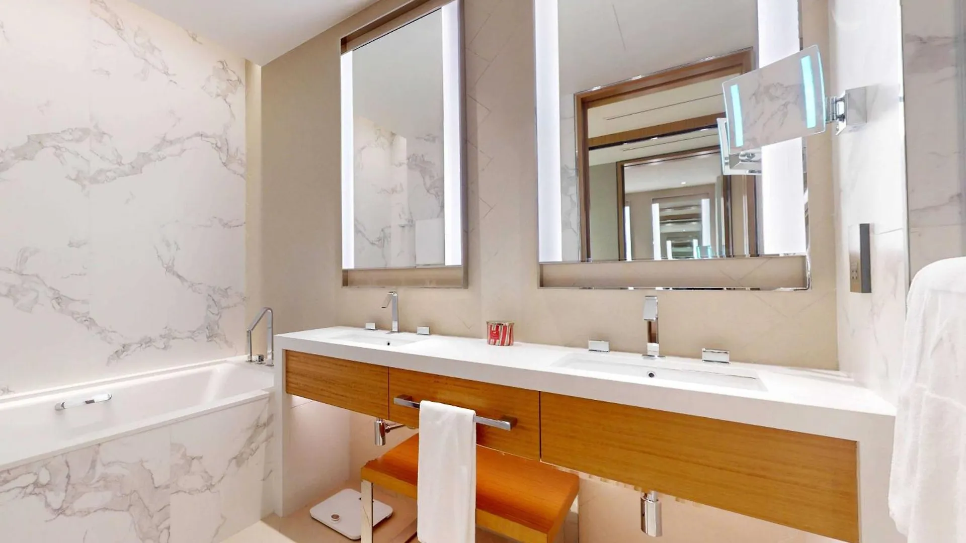 Luxury 2 Bedroom - Address Opera - Downtown Dubai
